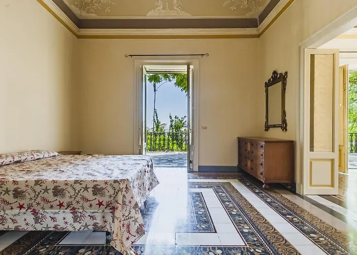 Charme Holiday home *